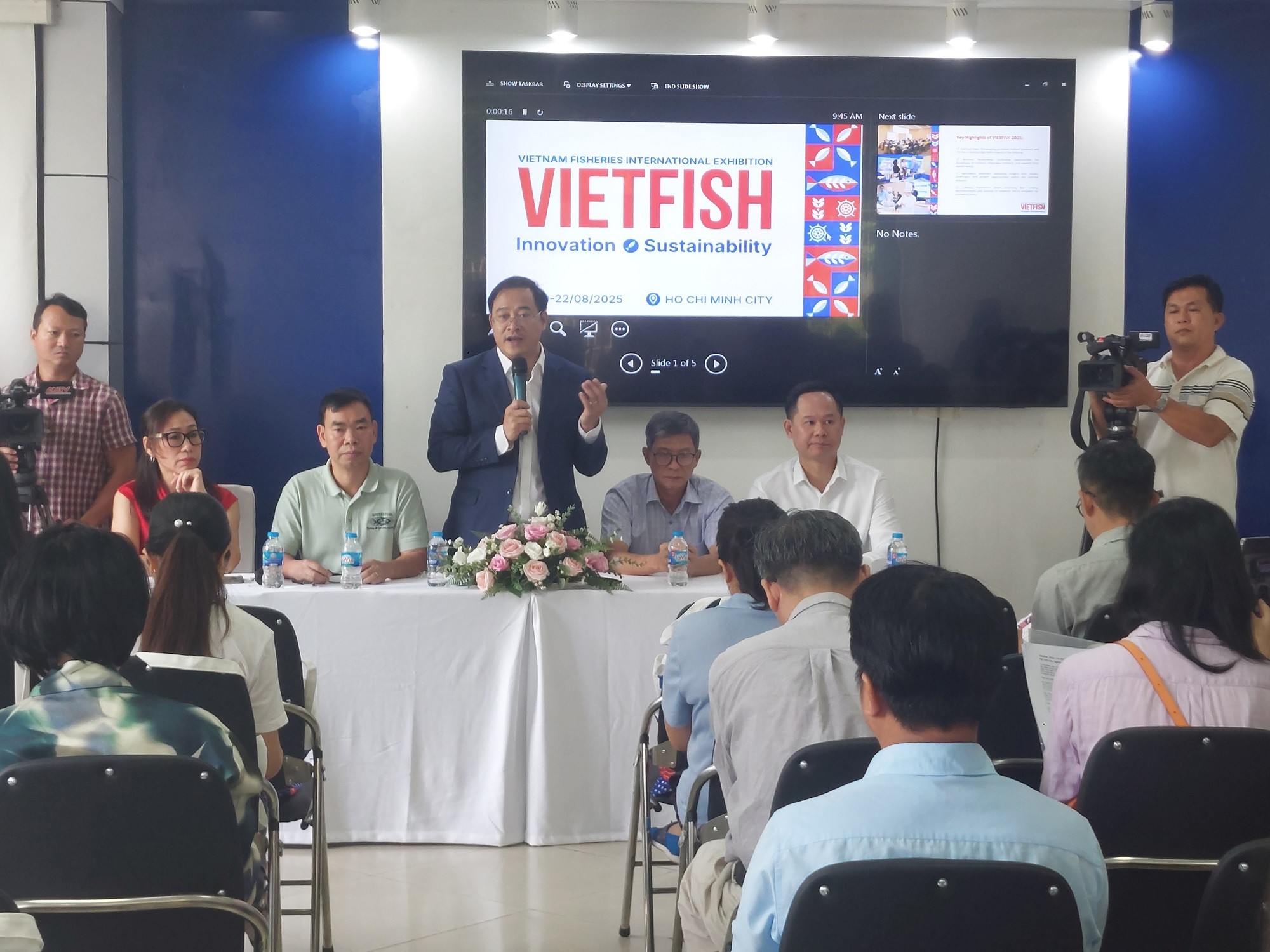 ngay-68-tai-tphcm-hiep-hoi-che-bien-va-xuat-khau-thuy-san-viet-nam-tda-co-buoi-buoi-hop-bao-trien-lam-vietfish-dien-ra-tu-ngay-20-22-2025-tai-799-duong-nguyen-van-linh-tan-phu-quan-7-ho-chi-minh-1754626962.jpg