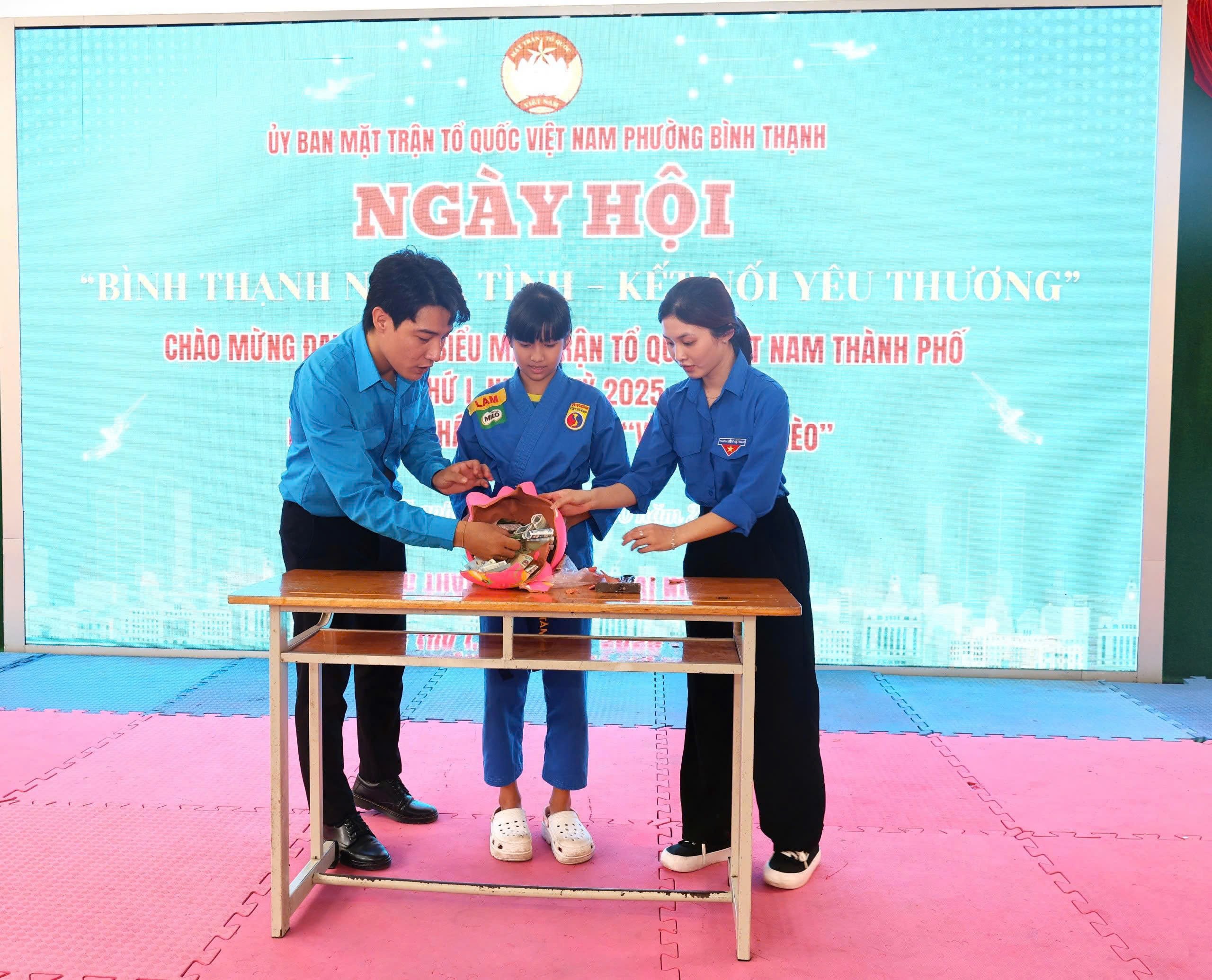 TP.HCM: Ngày hội “Bình Thạnh nghĩa tình – Kết nối yêu thương” vận động hơn 1,6 tỷ đồng cho 2 quỹ