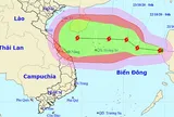 Bão số 8 vào Biển Đông, liên tục tăng cấp