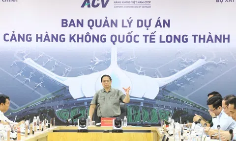 Thủ tướng Phạm Minh Chính thị sát các công trình trọng điểm tại Đồng Nai