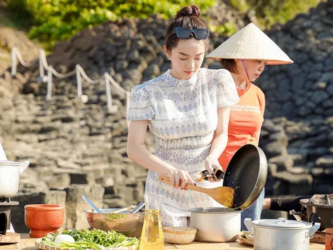 Kaity Nguyễn trổ tài nấu ăn cực đỉnh, Trang Hý được chỉ tận tay "cách làm một người vợ"