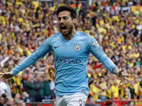 Lazio tức giận vì bị David Silva lật kèo